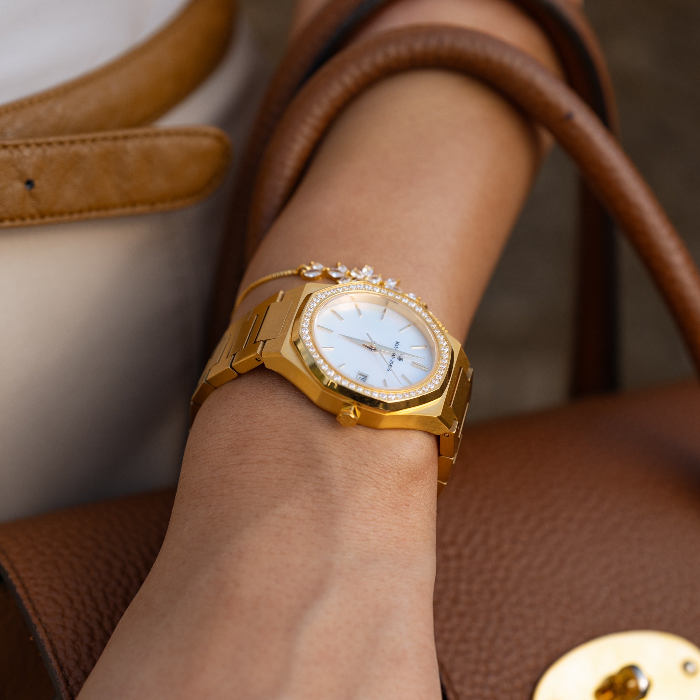 Luna S - Pearl Gold