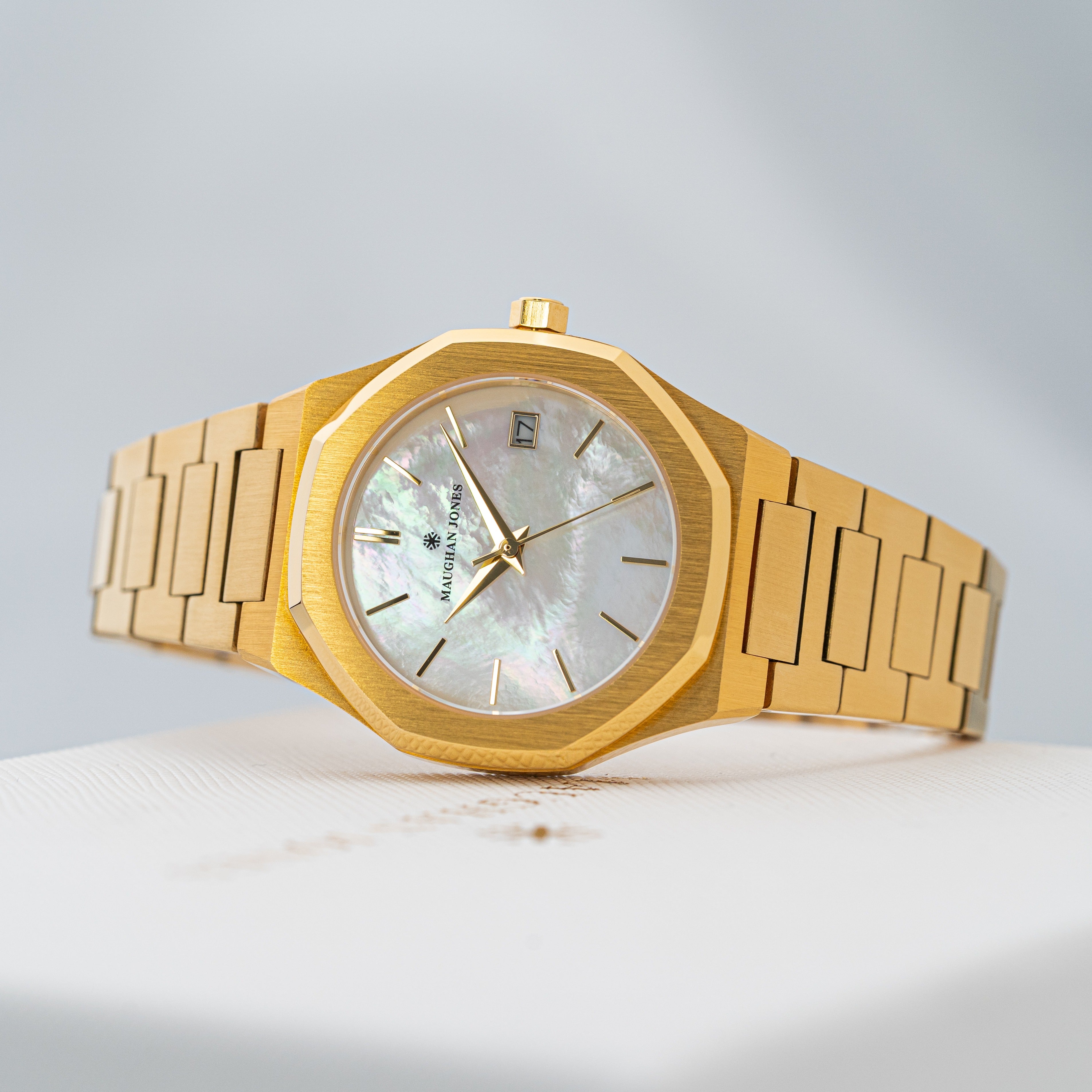 Luna - Pearl Gold