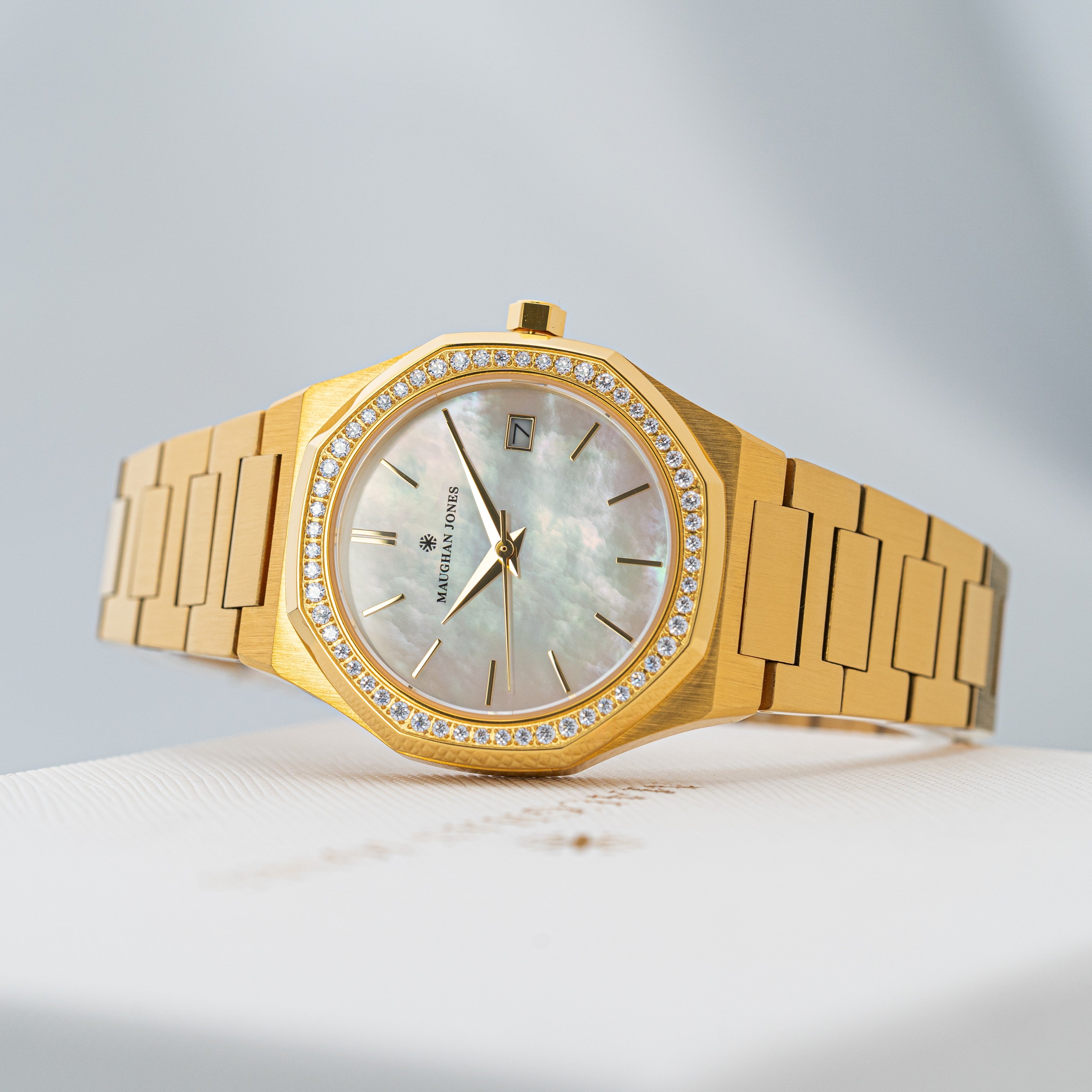 Luna S - Pearl Gold